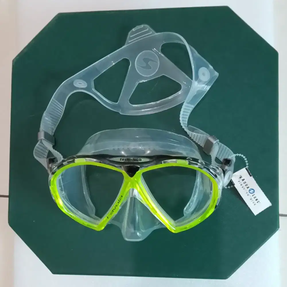 Masker selam (Aqua Lung Favola Mask)