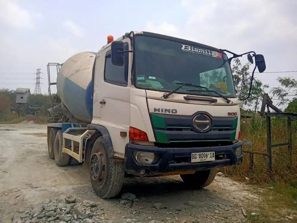 Hino FM 260 JM mixer 2015 istimewa