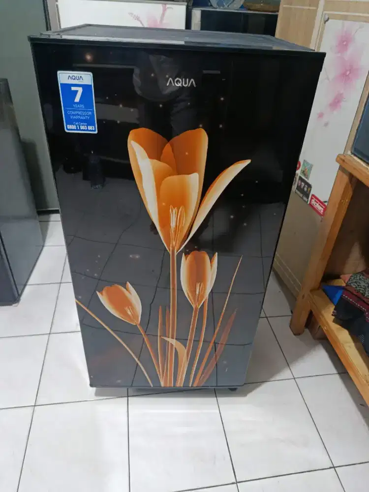 Kulkas 1 pintu merek AQUA