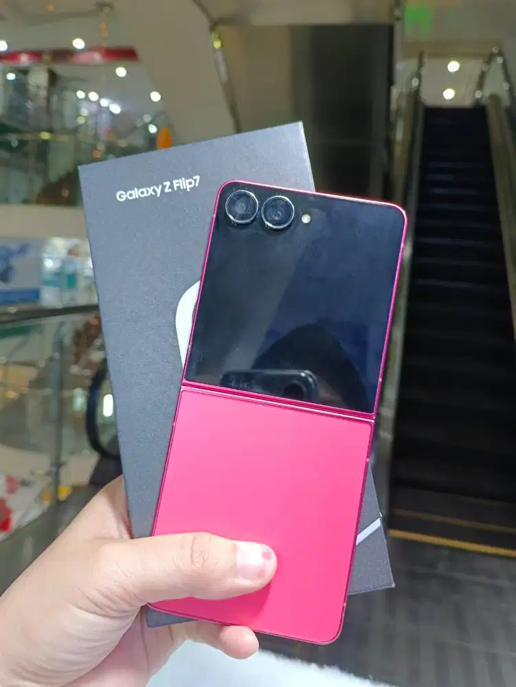 SAMSUNG GALAXY Z FLIP 7 12/256GB SECOND SEIN
