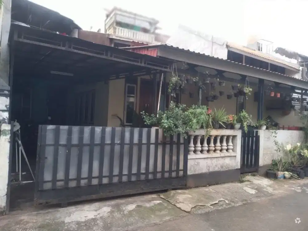 DIJUAL RUMAH DI AREA PONDOK PINANG JAKARTA SELATAN