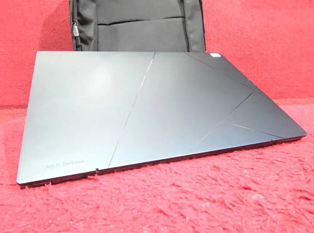 Laptop ASUS ZENBOOK Core i7-1260P RAM 16GB SSD 512GB OLED TouchScreen