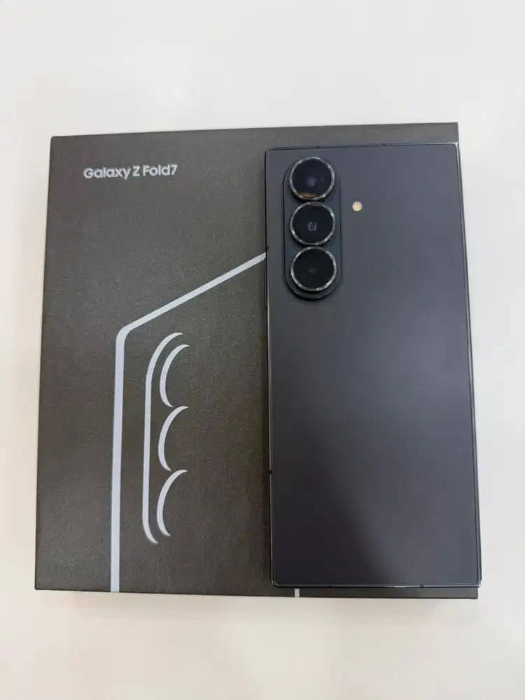 Samsung Z Fold 12/512GB SECOND