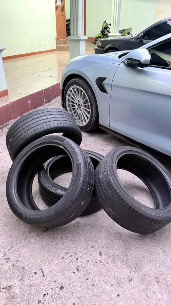 Ban Continental Ecocontact Ring 19 235/45  (BYD SEAL)