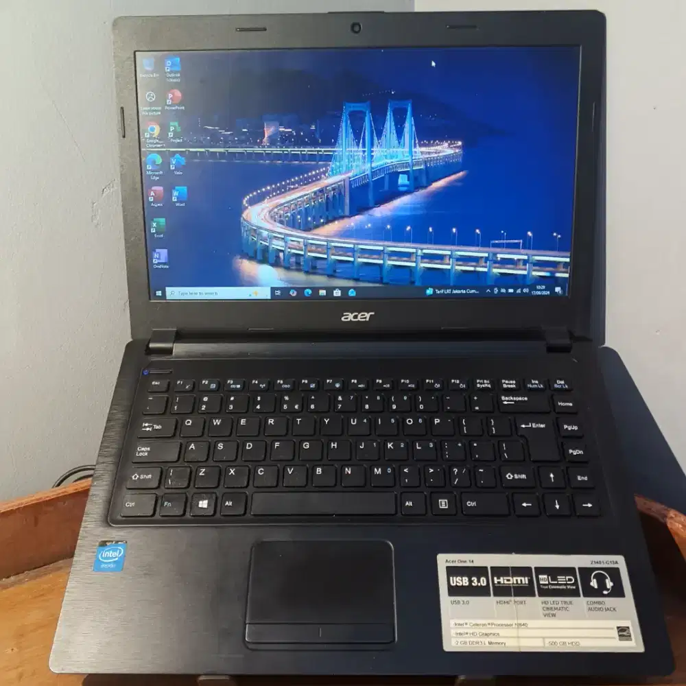 Laptop Acer One 14 Z1401-C13A