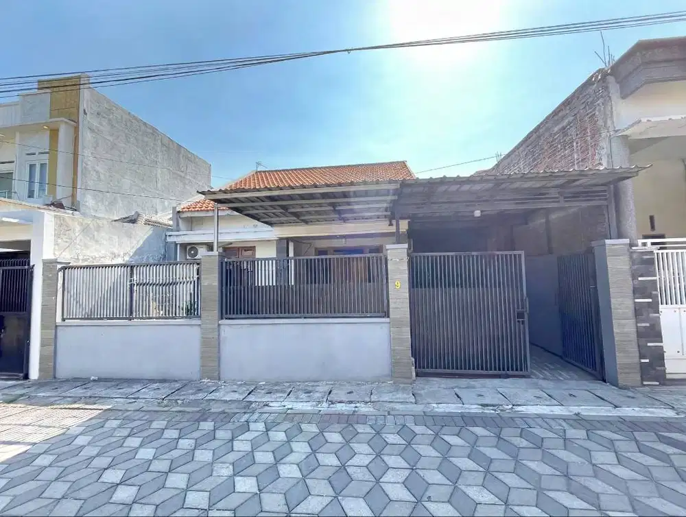 JUAL CEPAT!! SIAP HUNI!! RUMAH RUNGKUT, dekat MERR