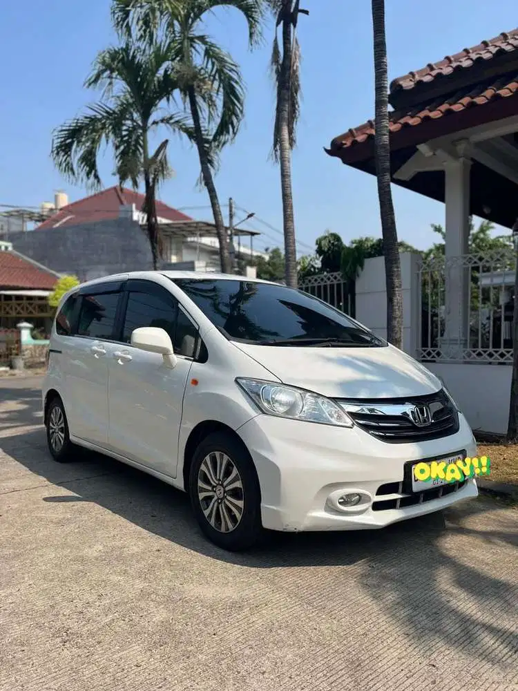 Honda Freed SD 2012