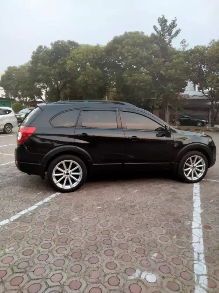 Chevrolet captiva bensin automatik istimewa 2009