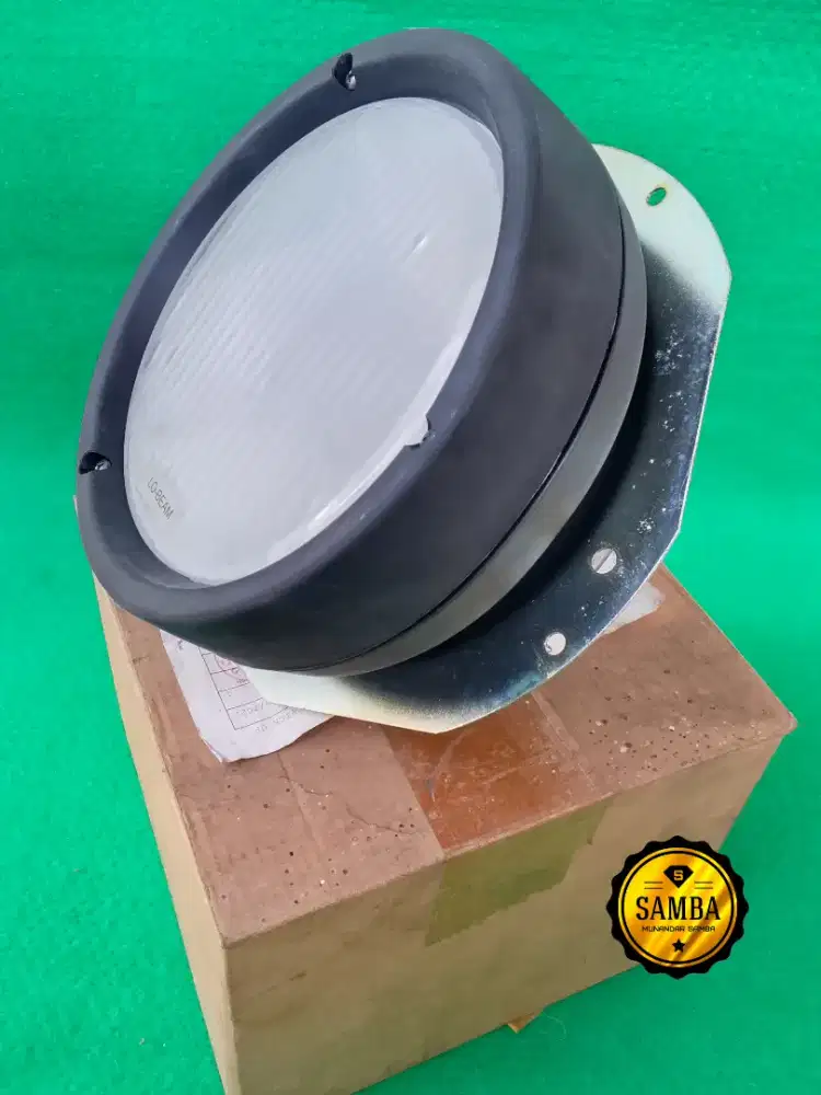Lampu Depan KOMATSU AK3333 (Lampu Dekat) (Asli). Lampu Dekat 24V100.