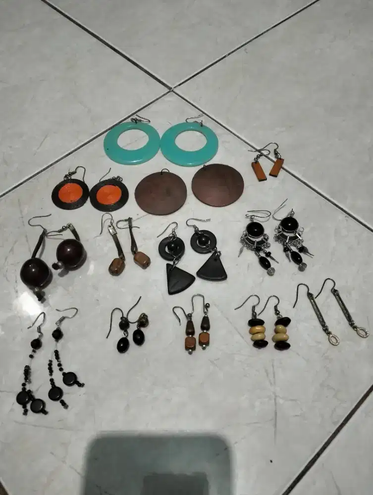 Anting Anting cewek