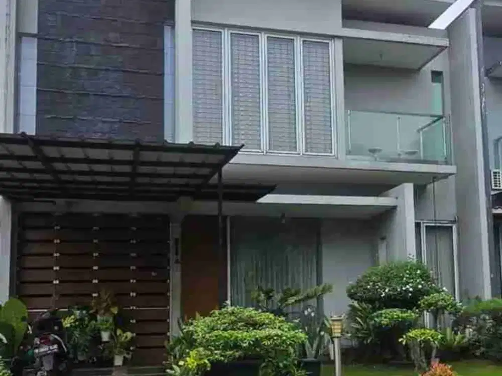 Jual cepat rumah minimalis modern style depan taman. CitraGran Cibubur