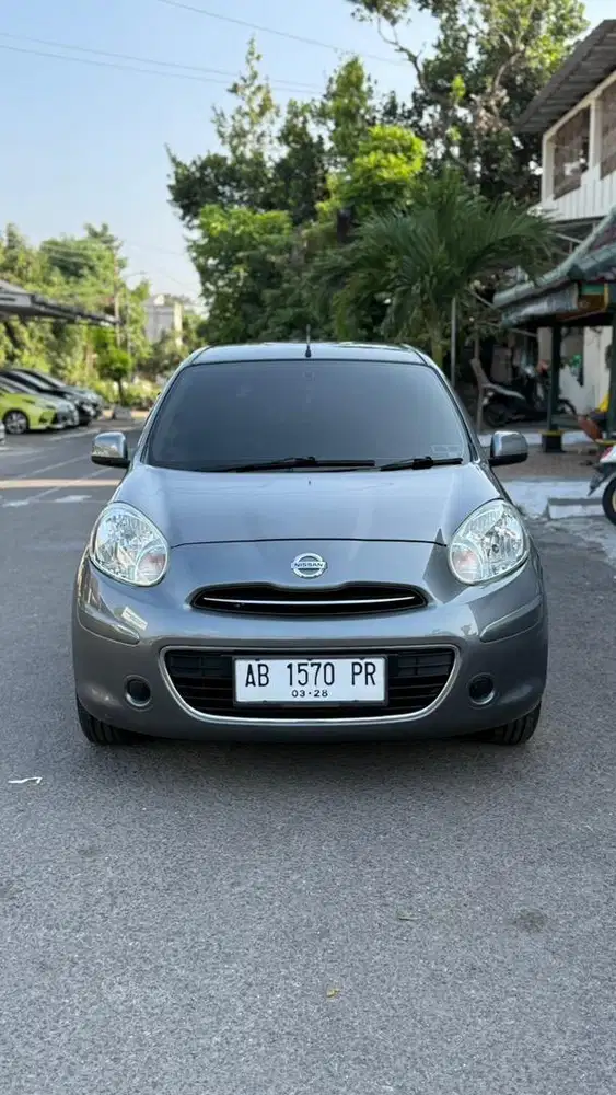 Nissan March 2013 Manual