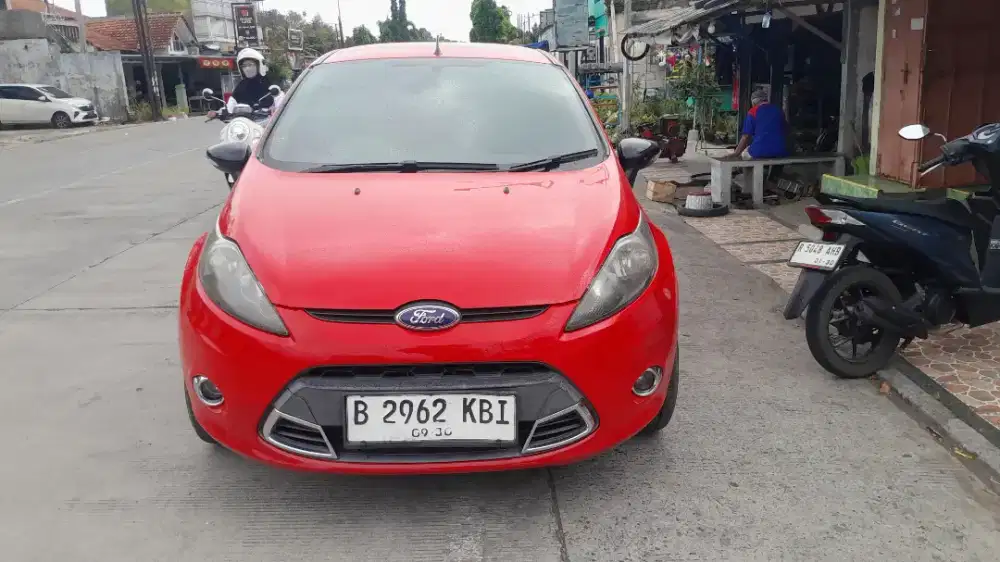 FORD FIESTA S AT