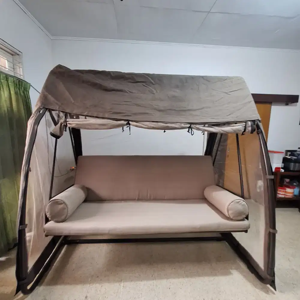Ayunan Sofa (Swing Chair)