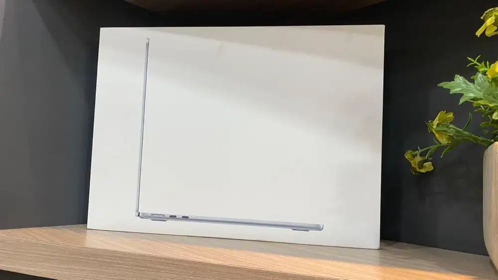 macbook air m5 16/512