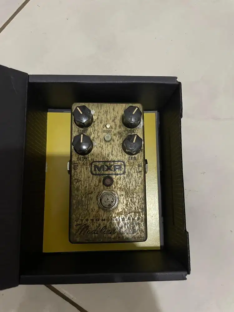MXR M77 costum badas