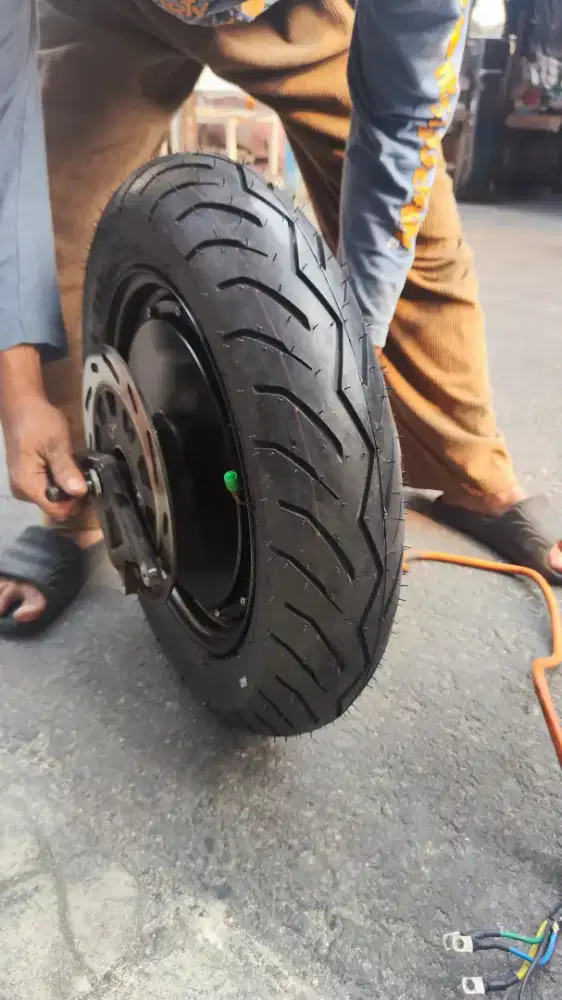 ban motor IRC 100/90 - 12 ring 12