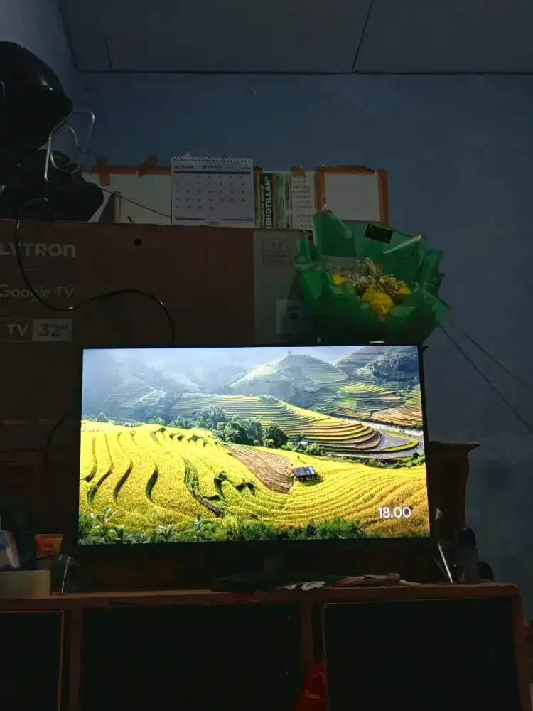 TV Polytron google Tv
