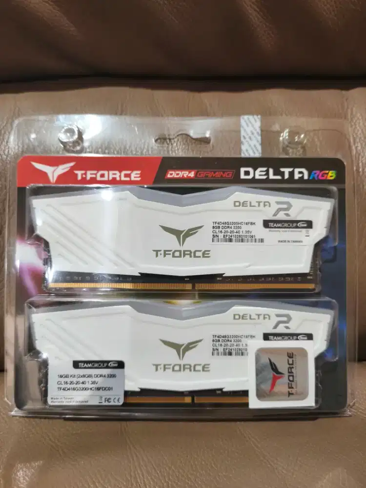 T.Force Delta RGB White 2x8gb DDR 4 RAM