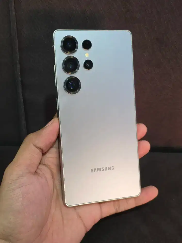 Samsung S25 Ultra 5G 12/1TB Sein Fullset Muluss