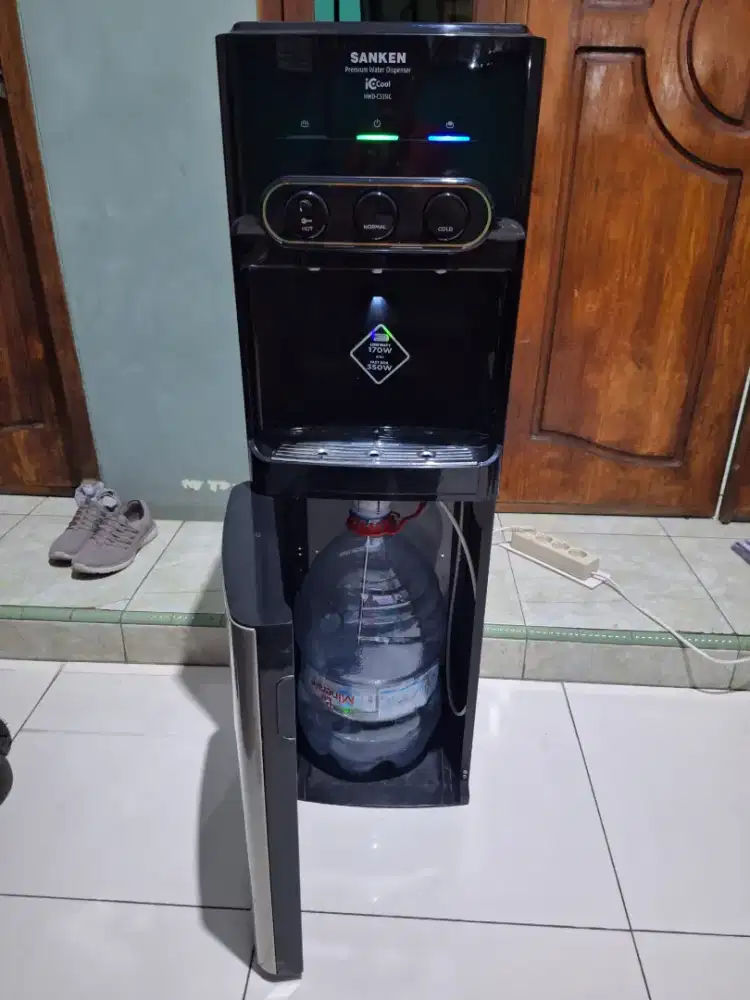 Dispenser Sanken Galon Bawah