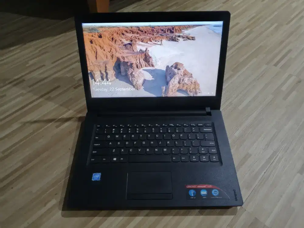 Laptop Lenovo Ideapad 100
