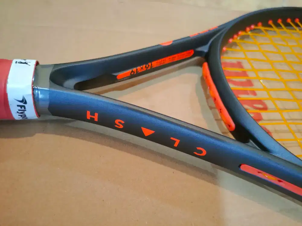 Raket tenis wilson 26