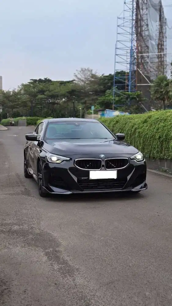BMW 220i 2023 Bensin