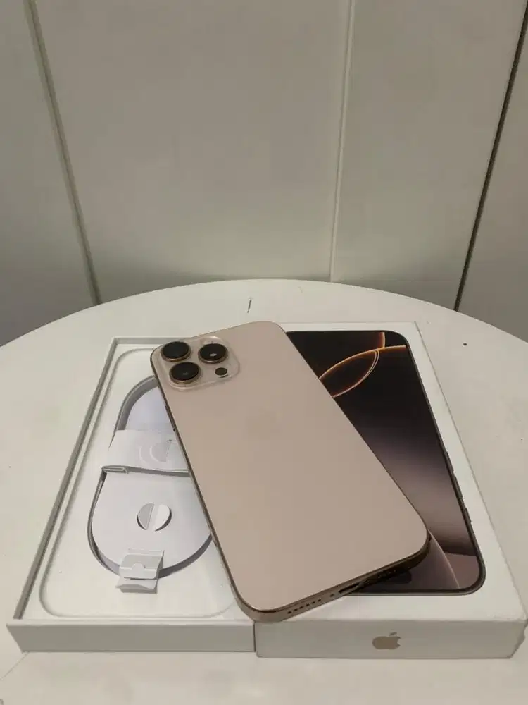 Iphone 16 Pro Max 256Gb - Beacukai (Nego)