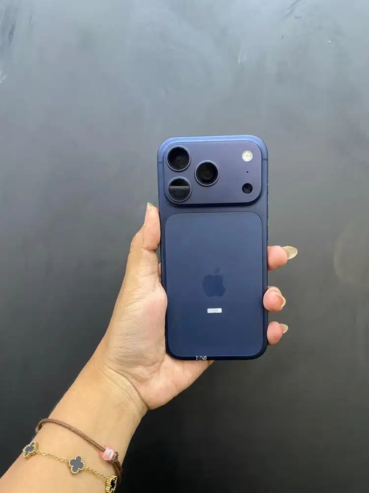 Iphone 17 pro 256Gb iBox