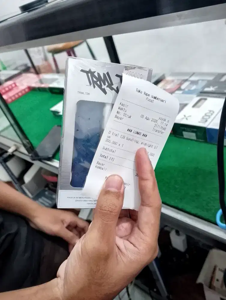 di cari pegawai wanita