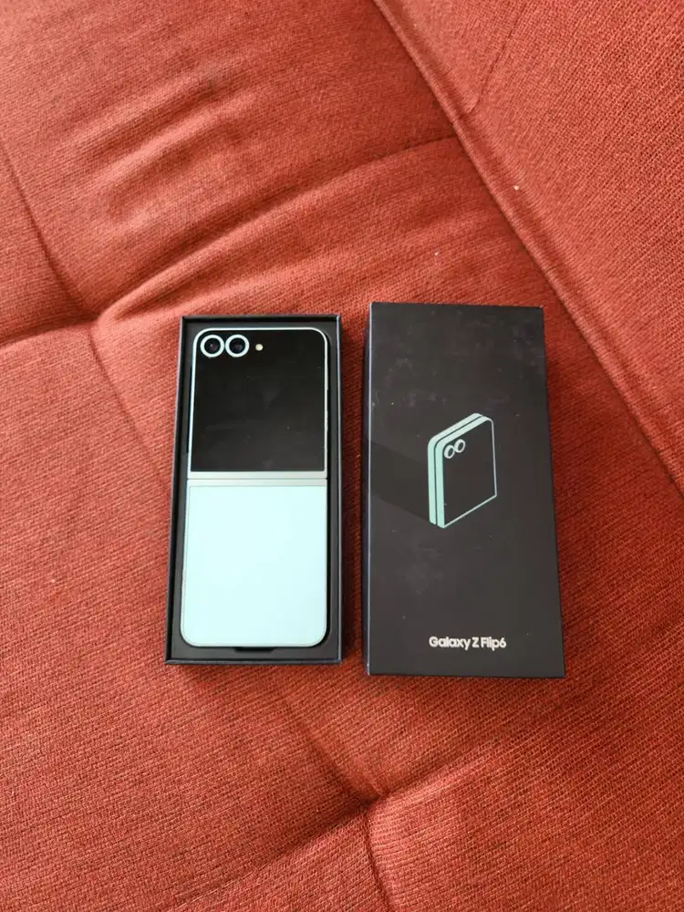 Samsung Galaxy Z Flip 6 12/256gb sein