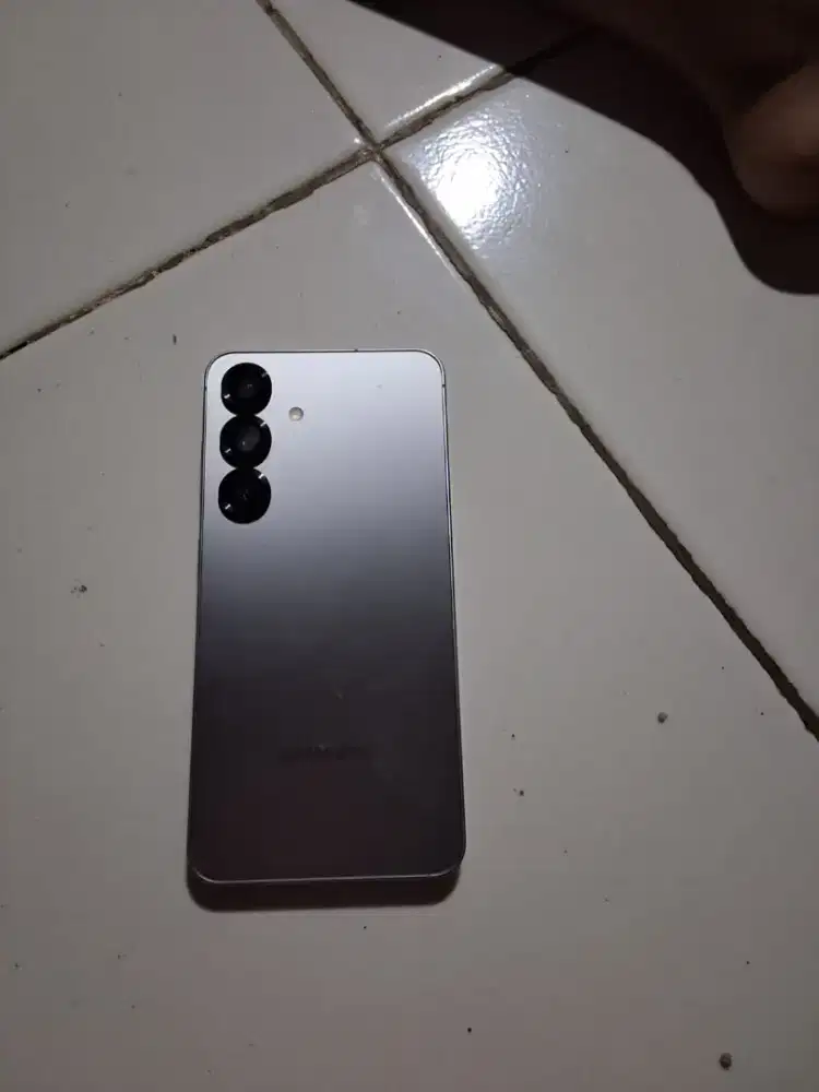 Samsung S25 (256)