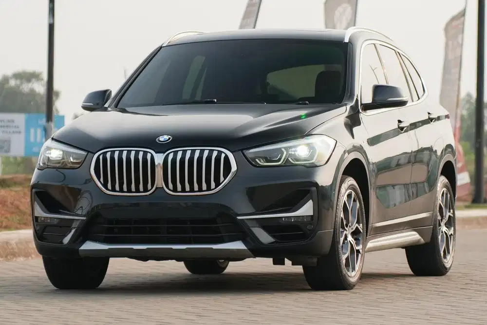 BMW X1 XLine 2020 Panoramic Black Warranty 320i c200 gla200 crv
