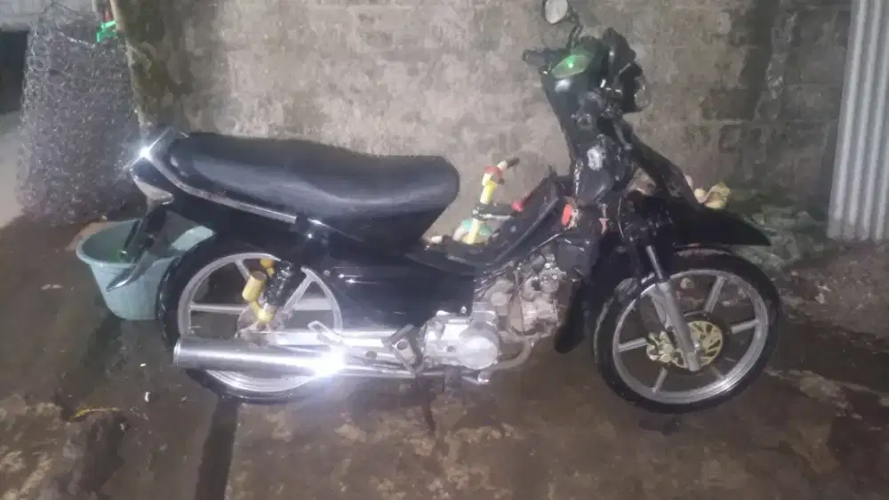 Motor supra x lama