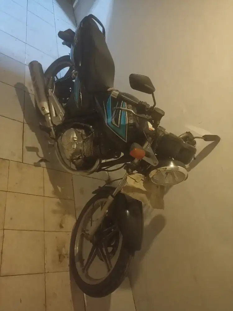 Suzuki thunder tahun 2006