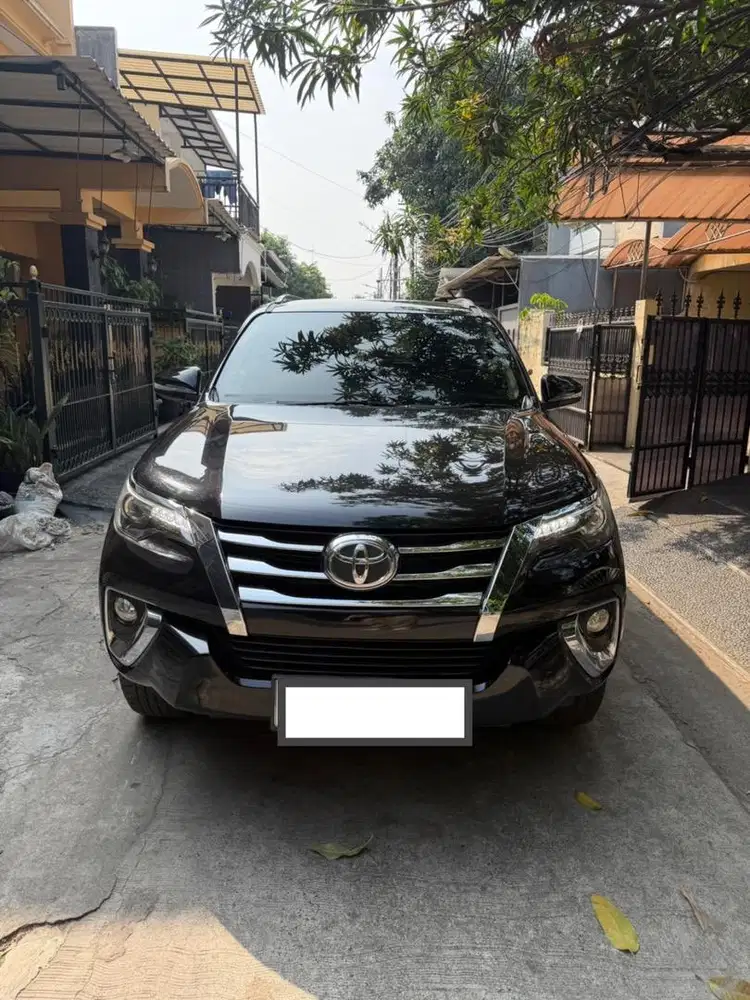 52rb km - Fortuner 2.4 VRZ 4x2 AT - Diesel