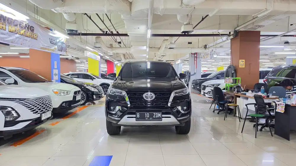 Toyota Fortuner VRZ 2021 Matic Diesel Low Km 50 rban