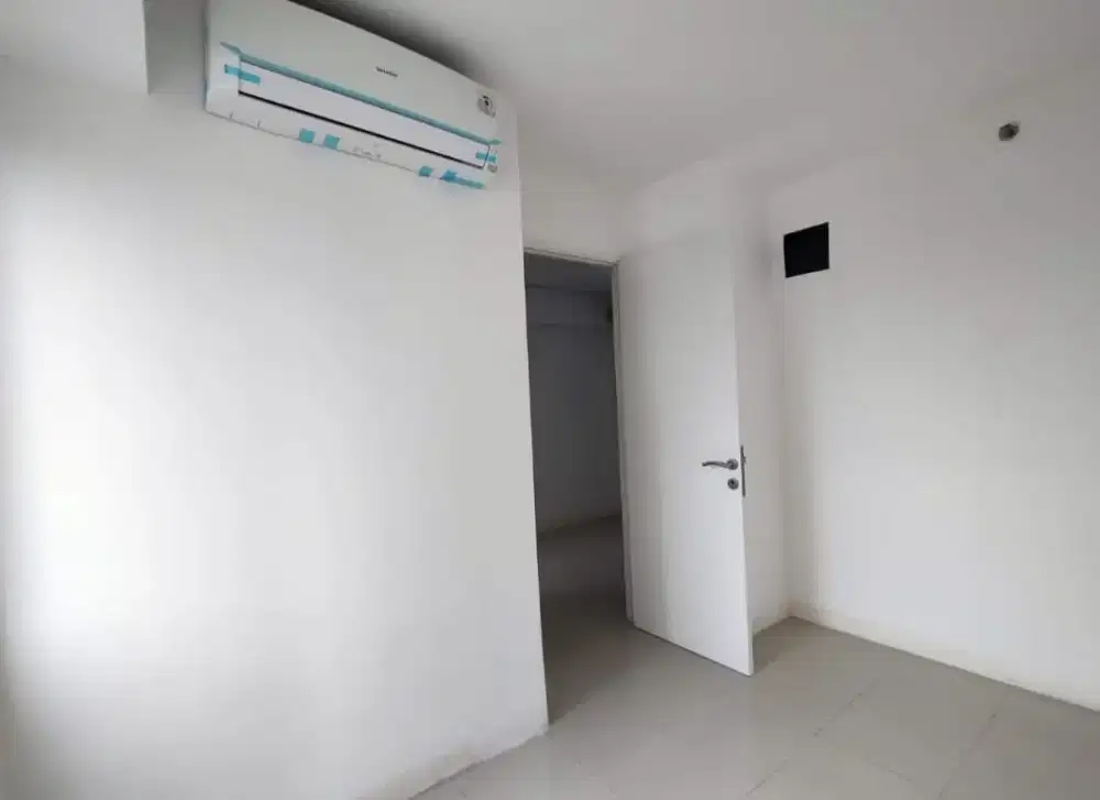 Stock jual invest 2bedroom kosongan atas mall Bassura city (SHM)