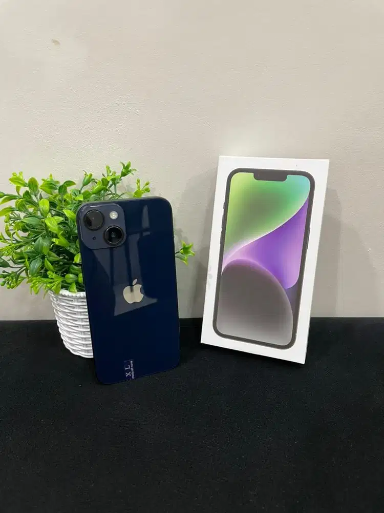 IPhone 14 128GB Midnight mulus Fullset BH 100% Sinyal All Operator