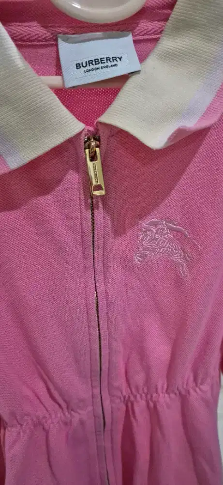 Burberry pink dress for a 3 to 5 yro girl