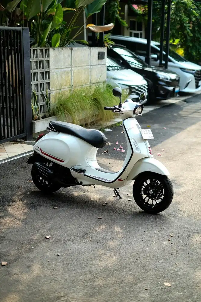 Vespa Sprint S Edition Favorite Colour