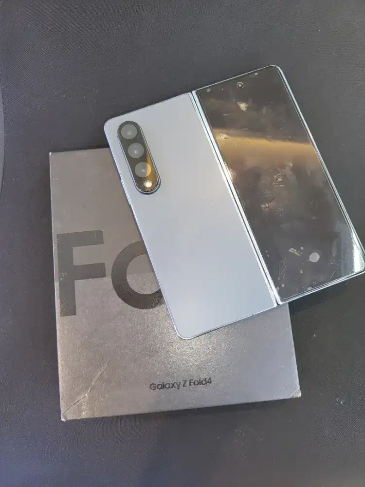 Samsung Z fold 4 12/256Gb