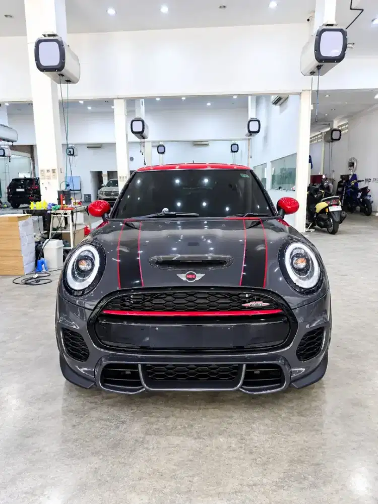 MINI COOPER JCW tahun 2017