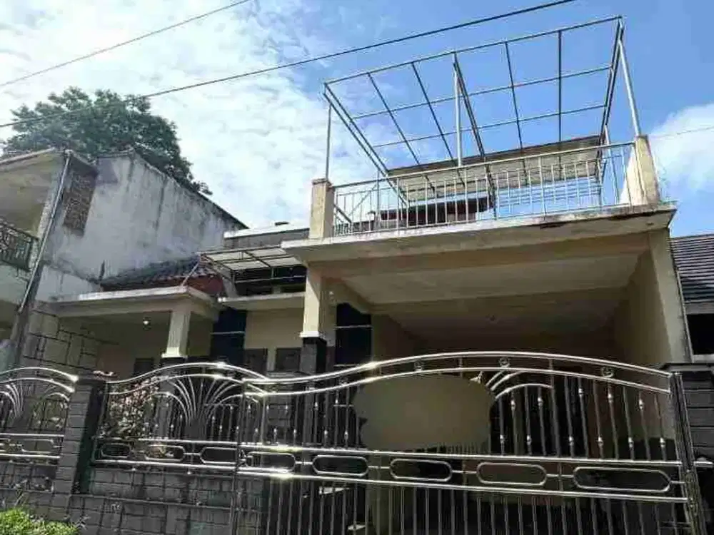 Di Jual Rumah Bagus 2 Lantai di Komplek Cibiru Cibangkonol Bandung