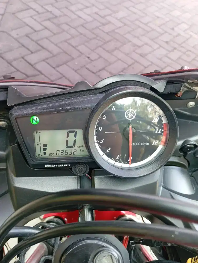 YZF R15 V2 2016
