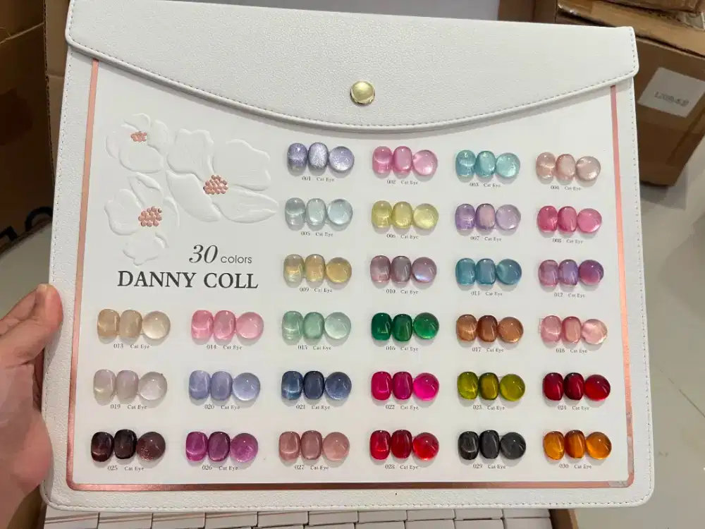 Set Kutek Gel Danny Coll 30 Warna Cat Eye + Buku Display Kulit