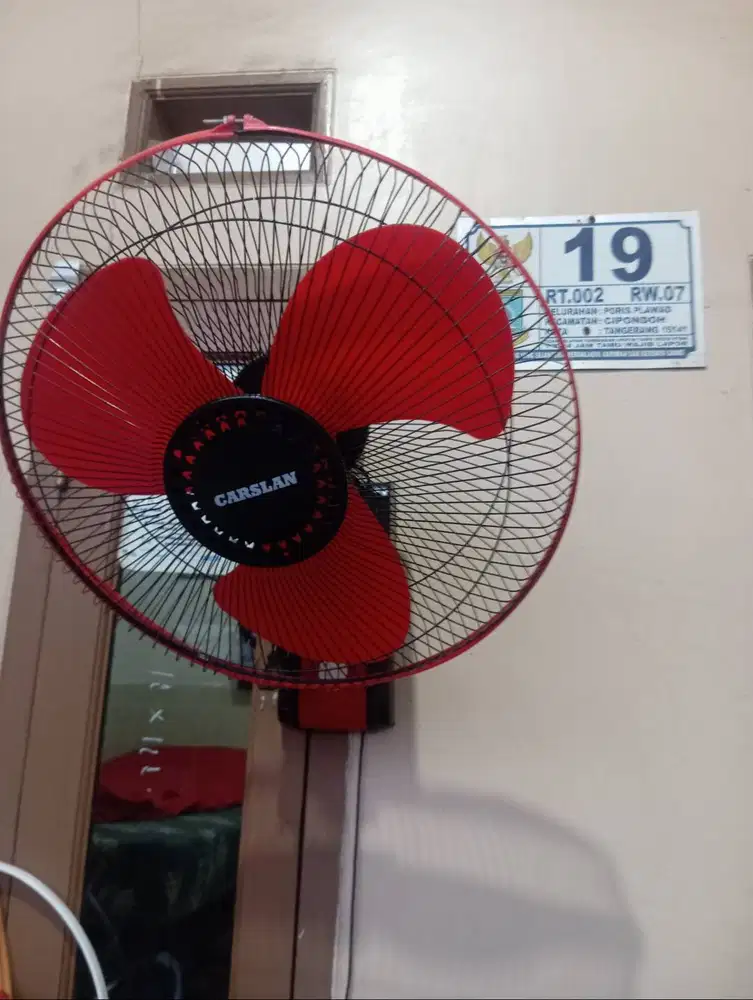 Dijual kipas angin dinding 16 125 negoo