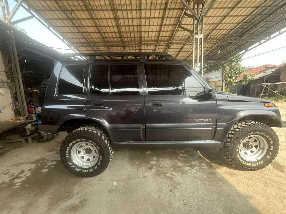Suzuki Vitara 1996 Bensin