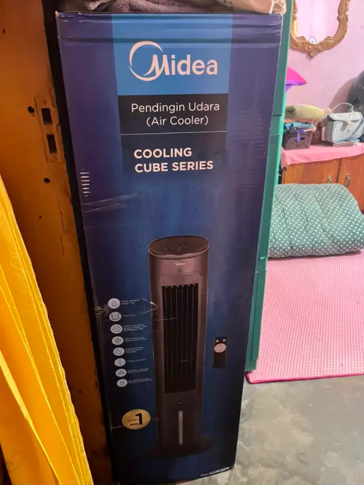 Midea Tower Air Cooler MAC400R0BPW 4L + 10 ice pack